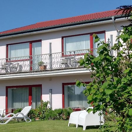 Ostseehotel Kappeln By Team Schleifee Екстериор снимка